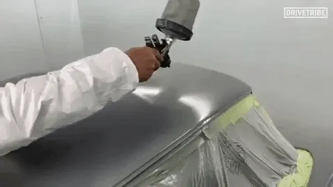 Taller de hojalatería y pintura